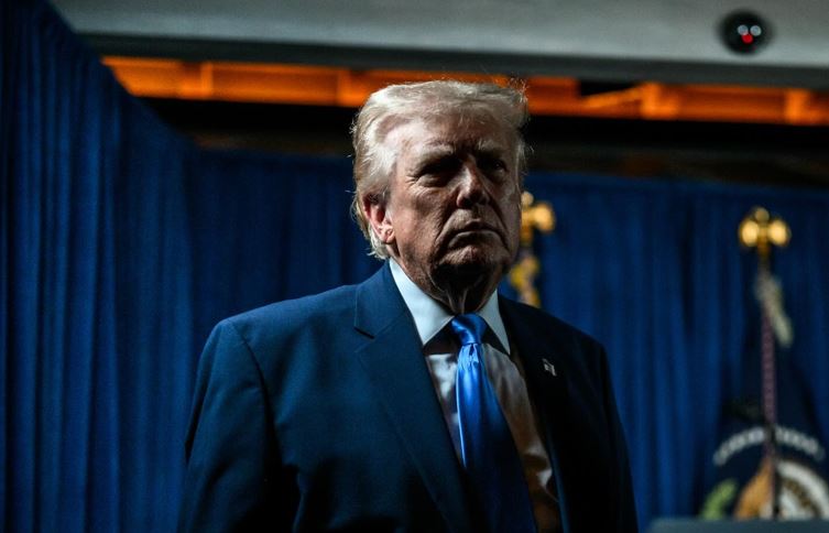 트럼프 “제3세계 출신 이민 전면 중단”… 영주권자도 전면 재조사 - CKNNews 이미지